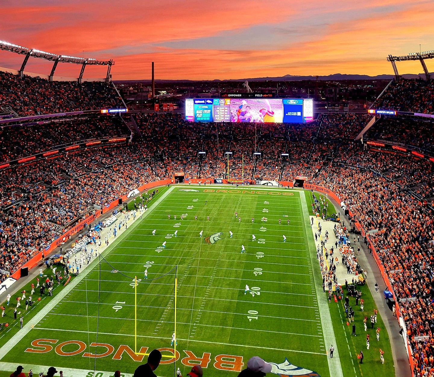 Denver Broncos host AFC Championship against New England